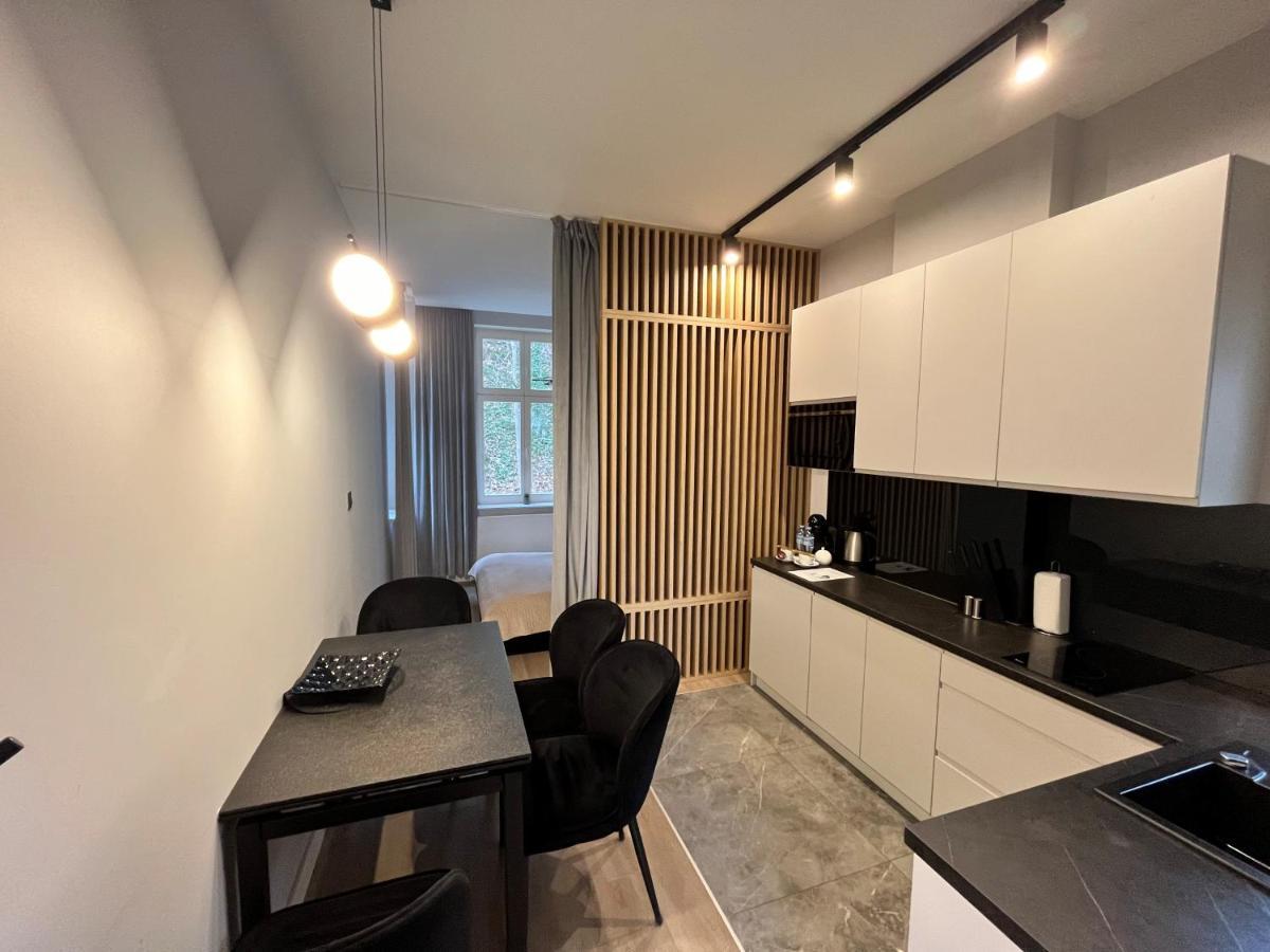 Rent Mariana Mokwy 20 *