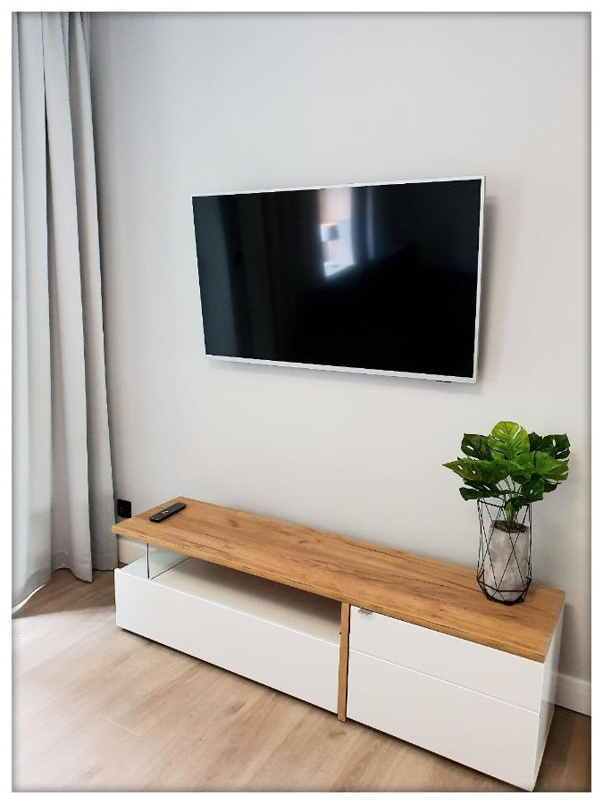 Rent Mariana Mokwy 20 Apartment *