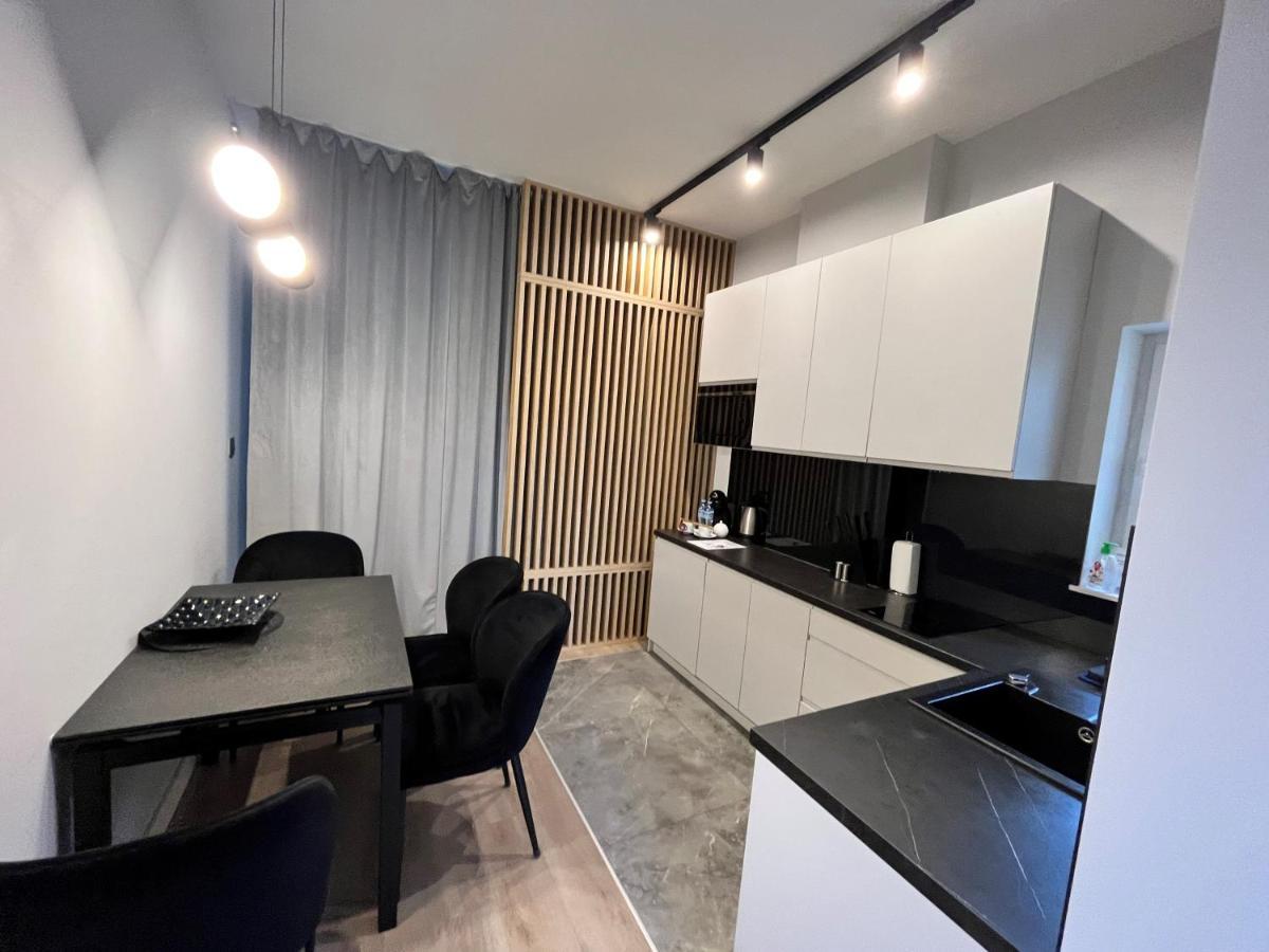 Apartment Rent Mariana Mokwy 20 *